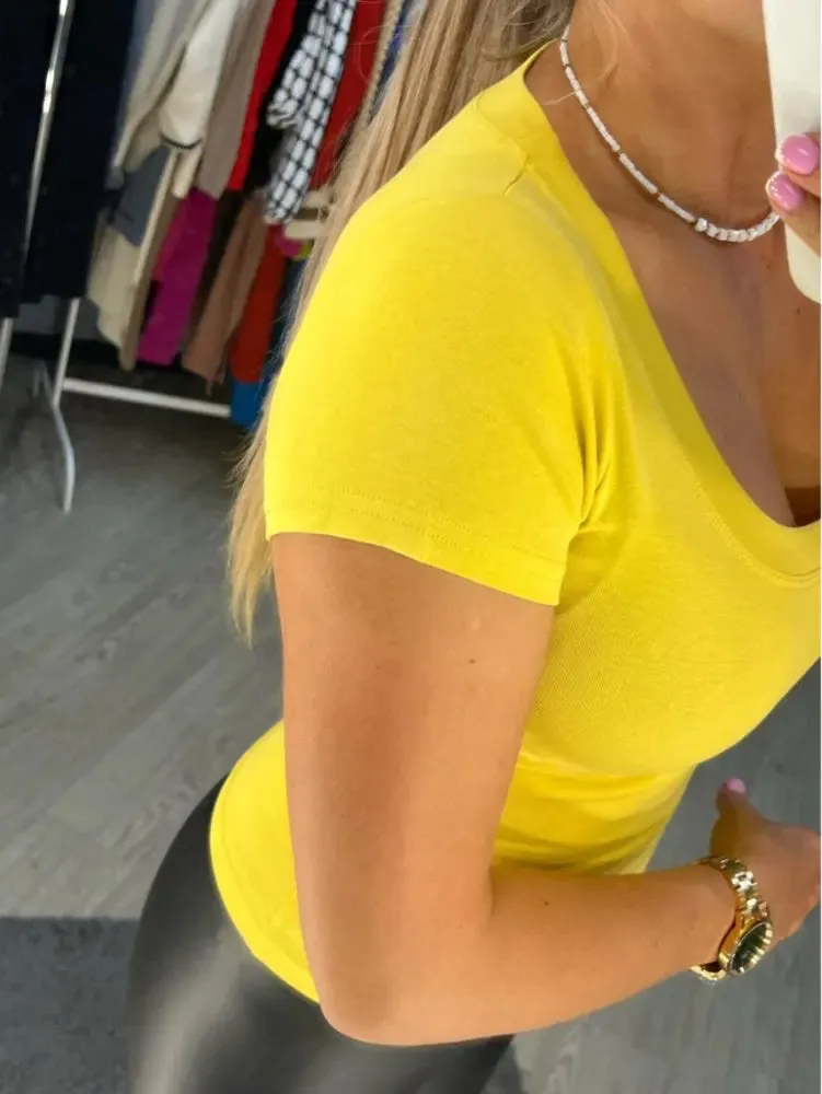 16 Colors Summer Slim Skinny Short Sleeve Croptops