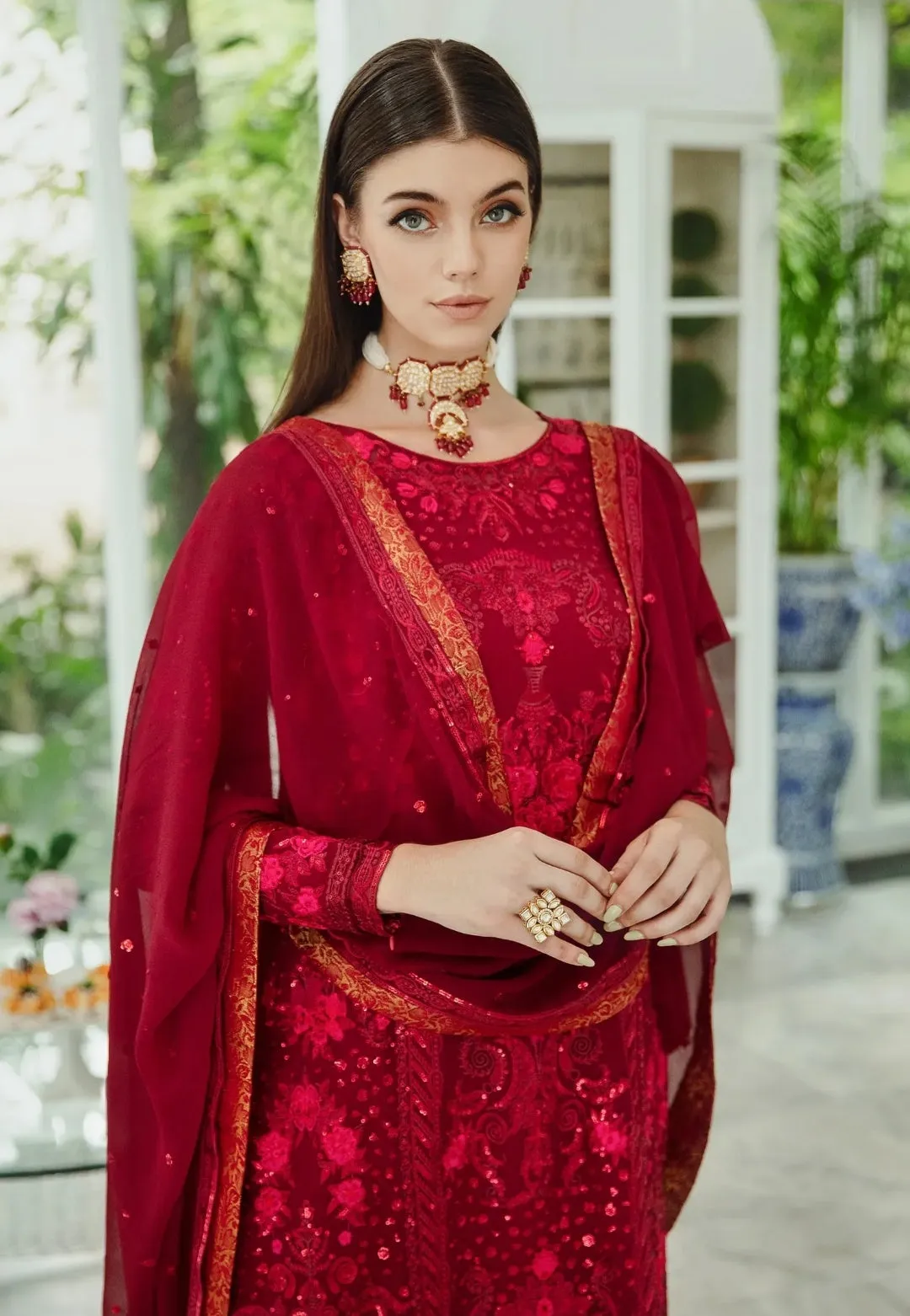 ARIYA | SW23-506- CRIMSON- SHADI- FREESIA