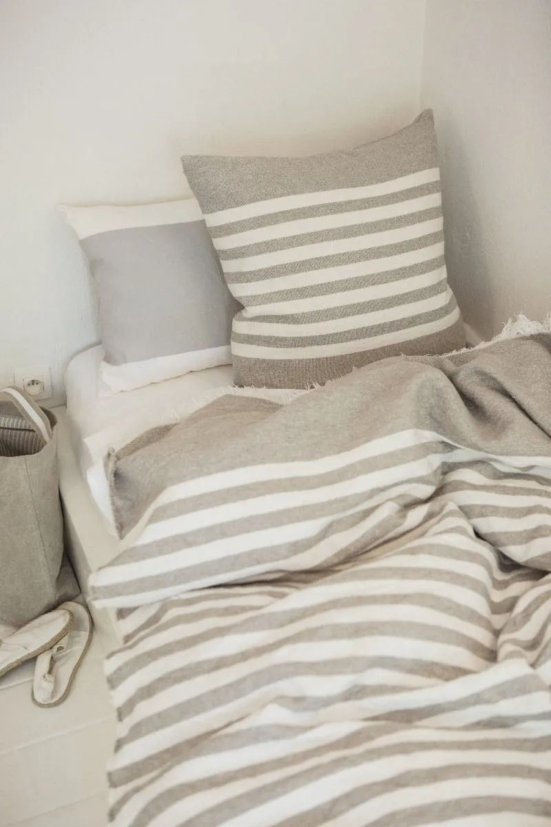 camille throw blanket