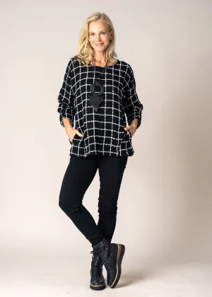 Carmina Linen Top in Onyx