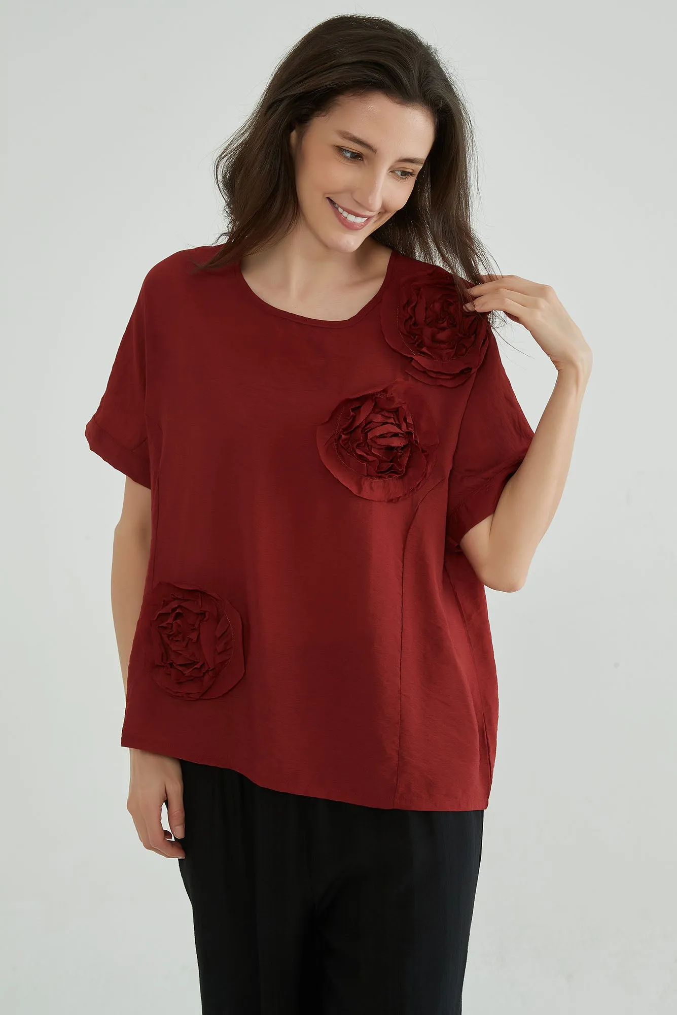 Cherrywood Women Flower Applique Top