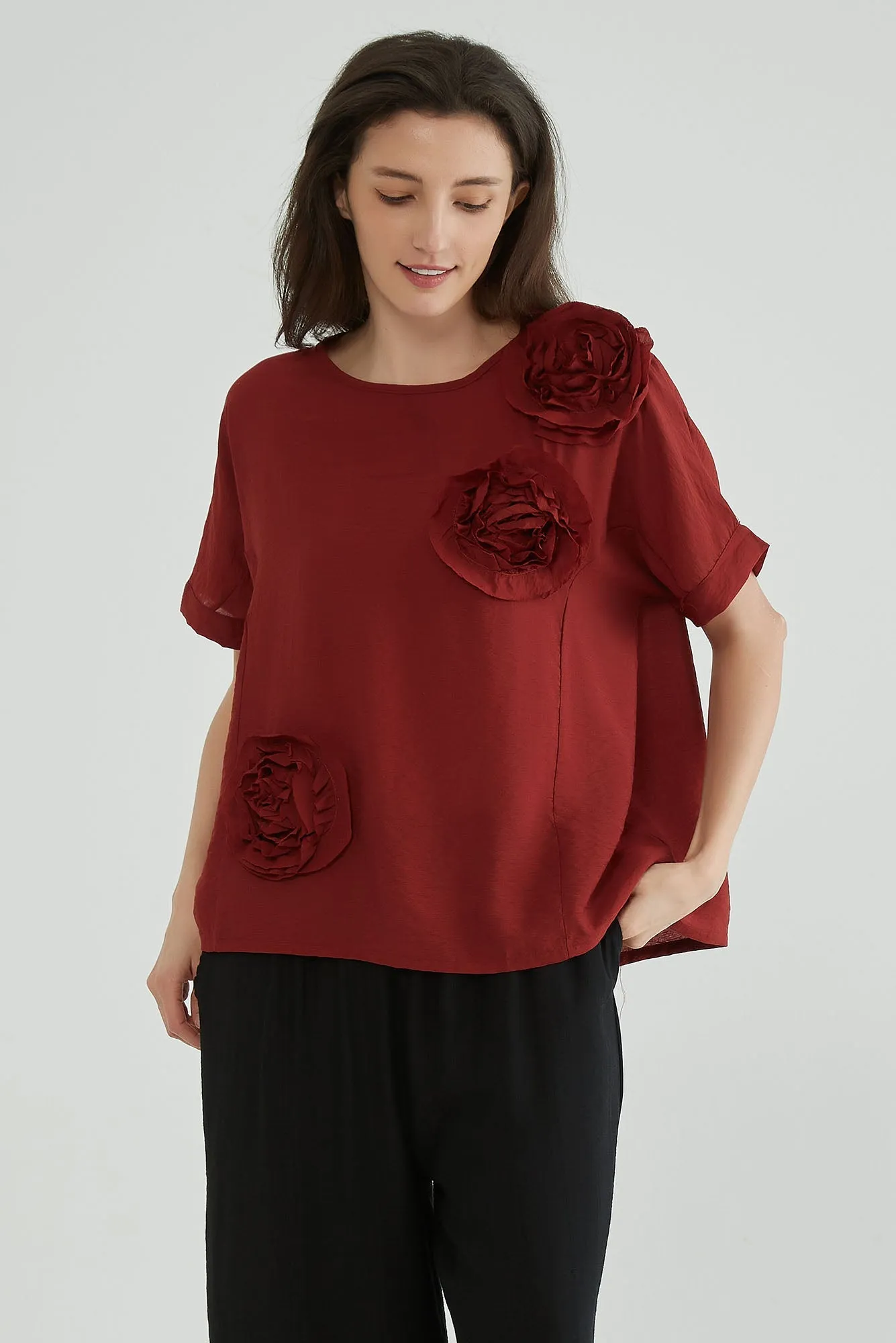 Cherrywood Women Flower Applique Top