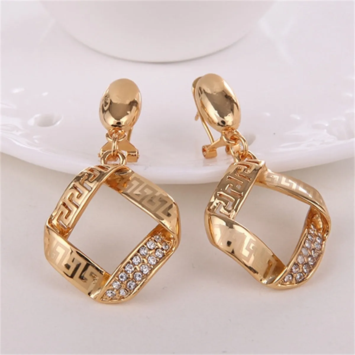 Cubic Zirconia & 18K Gold-Plated Geometric Pendant Necklace & Drop Earrings