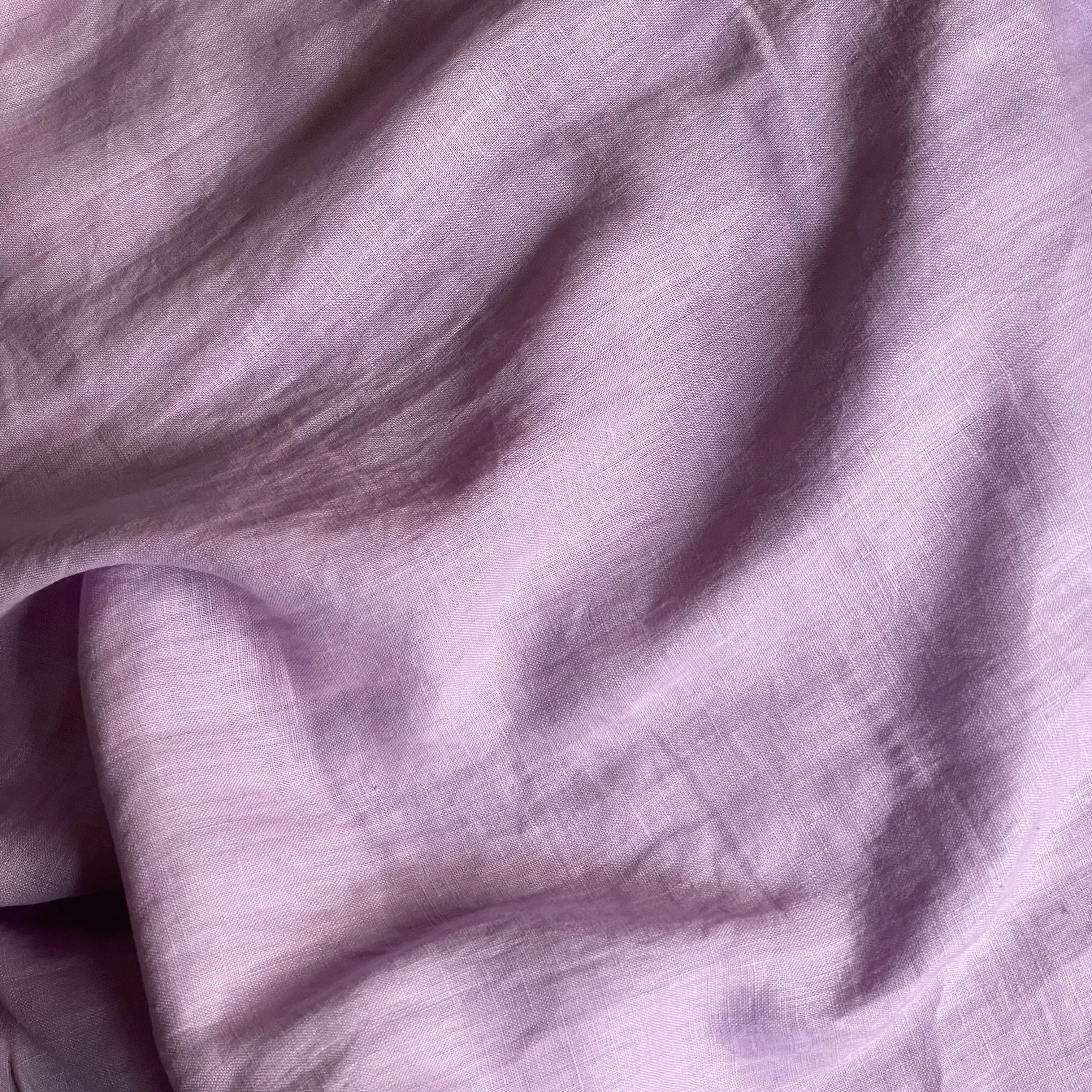 Lilac (193) plain colour linen 150gsm