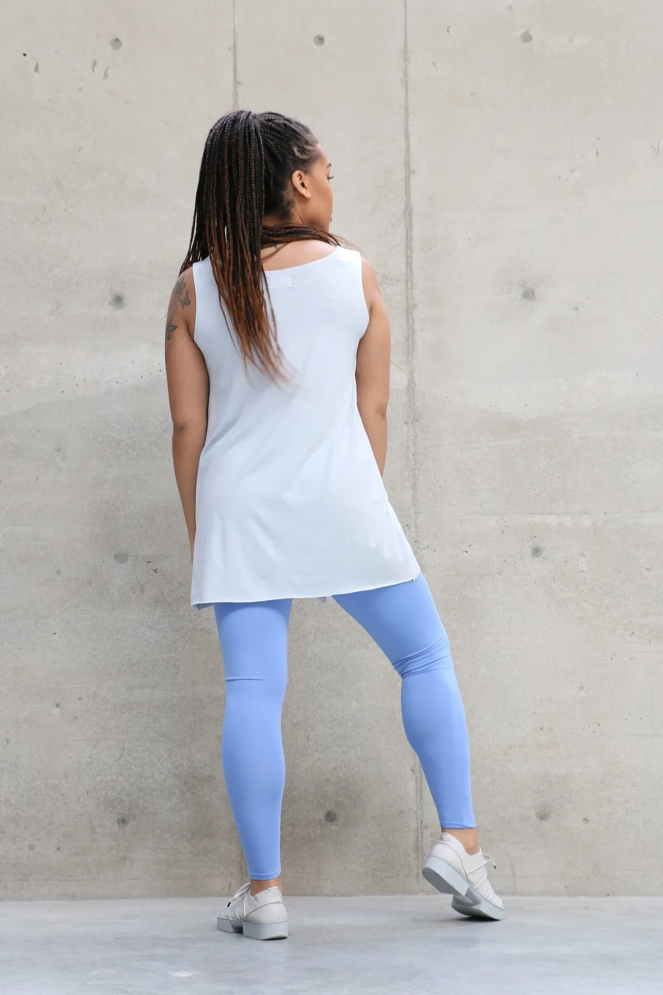 NRK Sleeveless Nar Top (2 Colors)