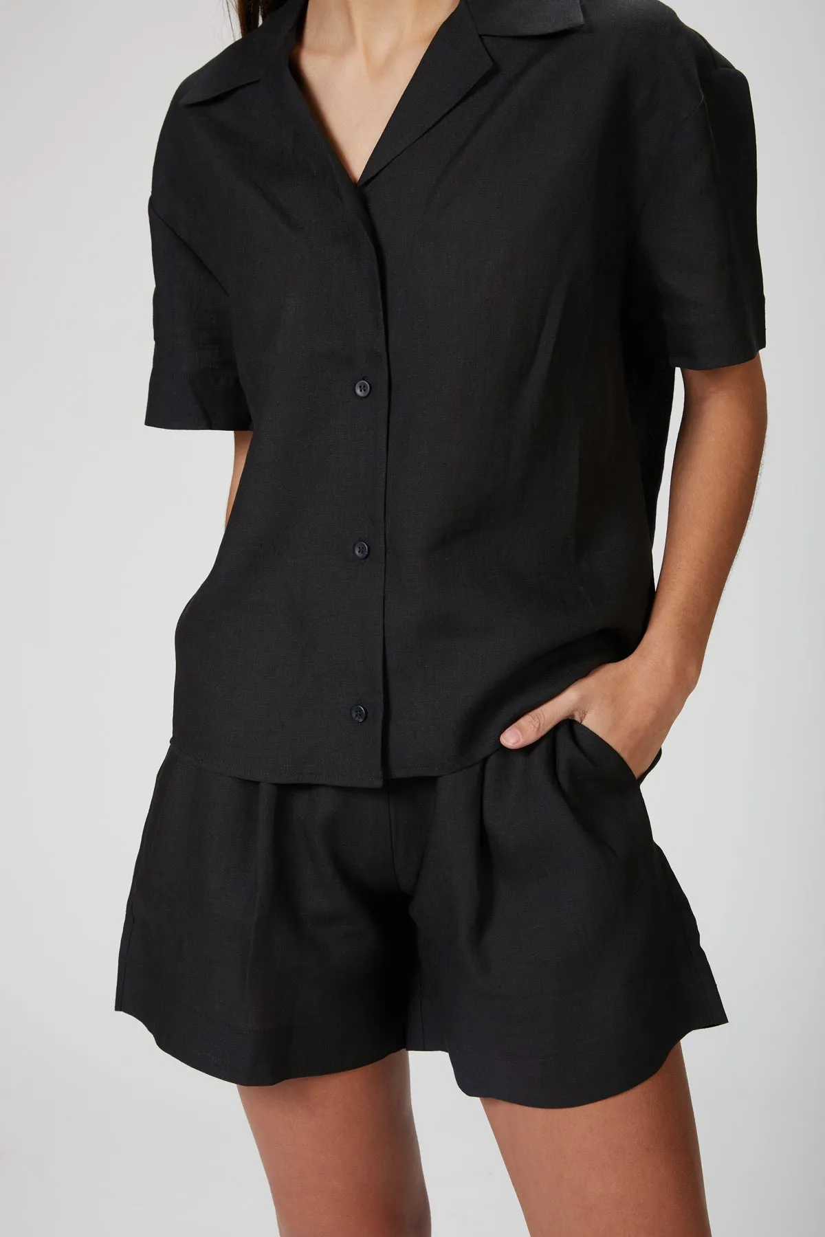 PRAGUE ORGANIC LINEN SHIRT