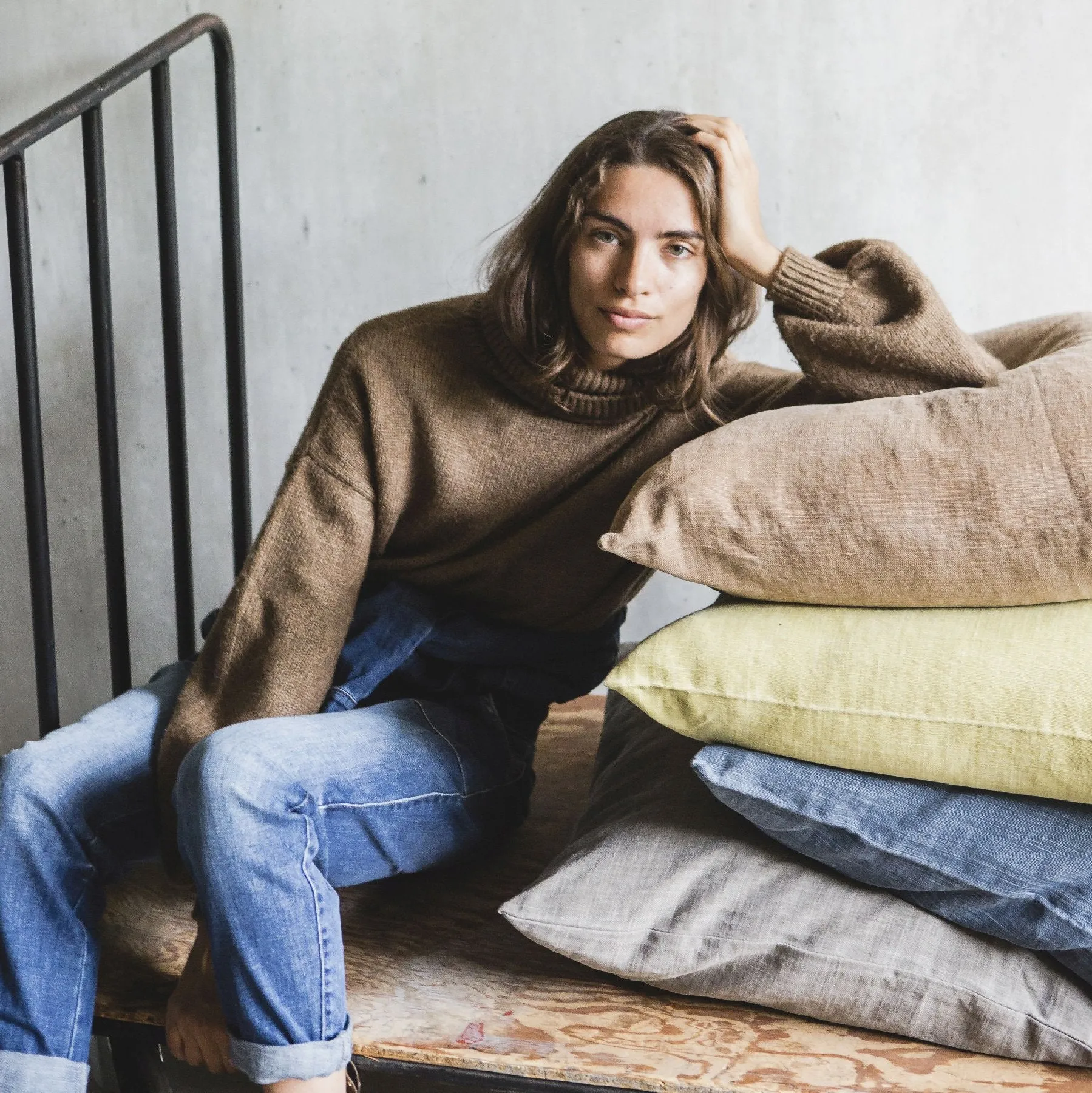 ré pillow cover