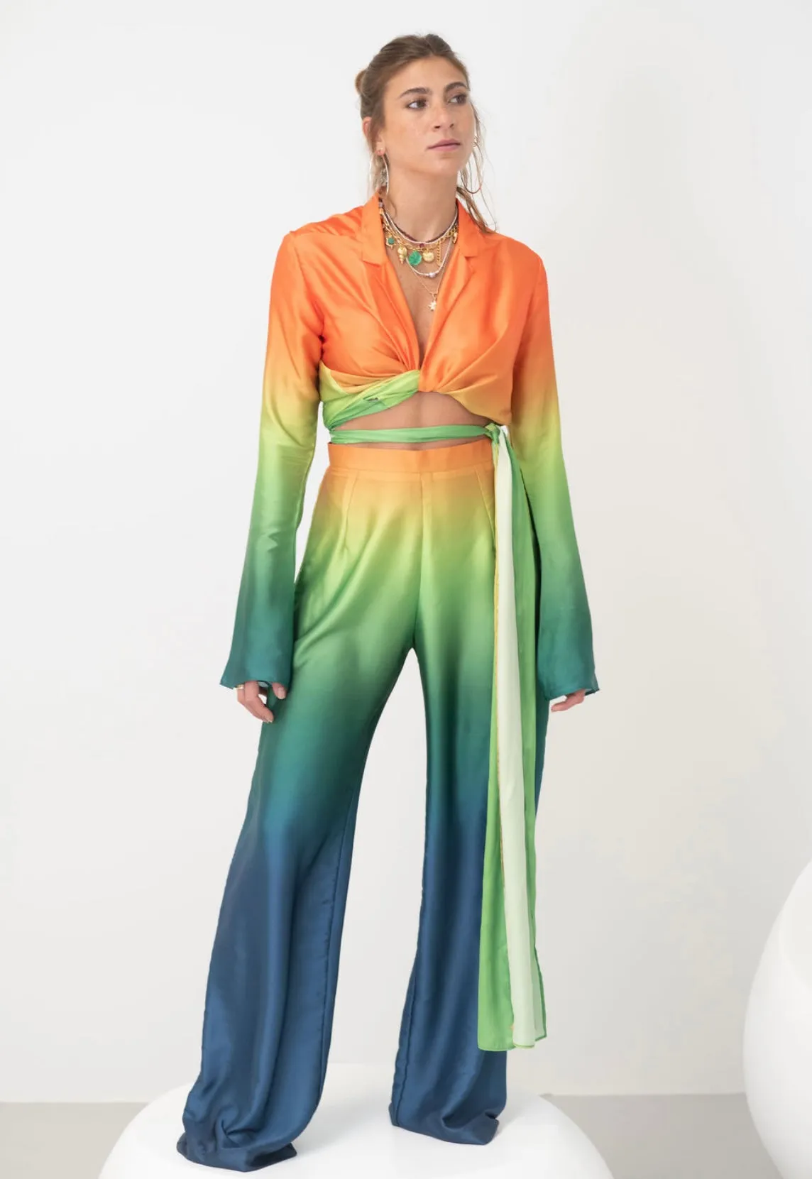 Rainbow wrap around top