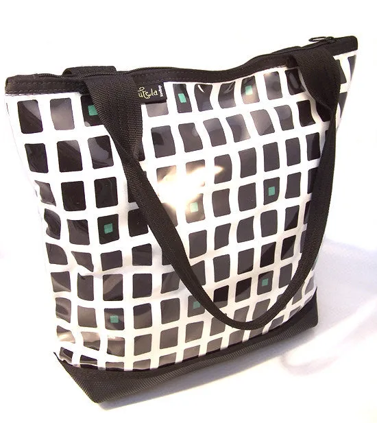 satchel in domino
