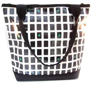 satchel in domino