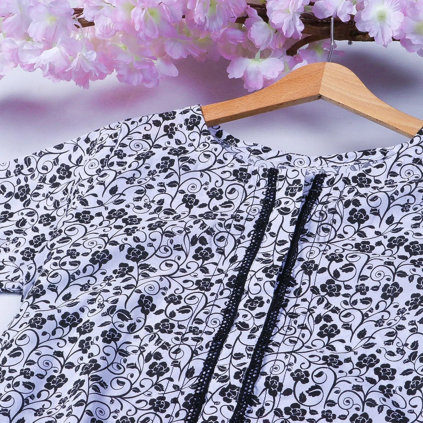 Women's 2Pcs Printed Suit Color White-Black