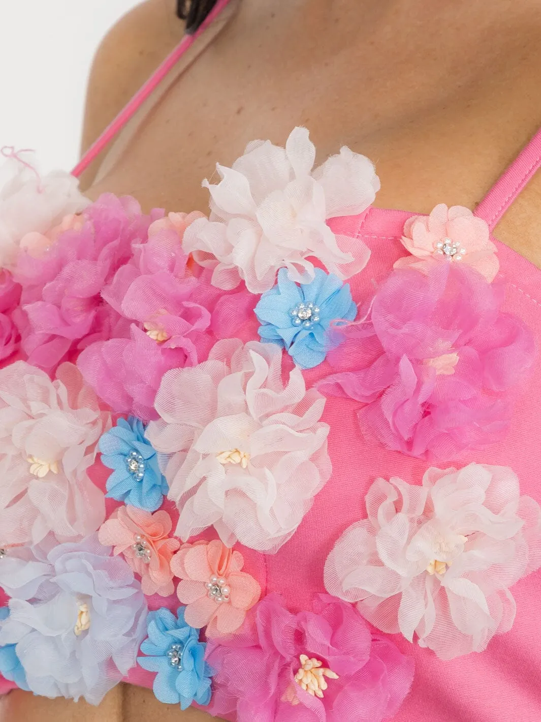 WOMEN'S SLEEVELESS MULTI FLOWER DETAILED BRALETTE