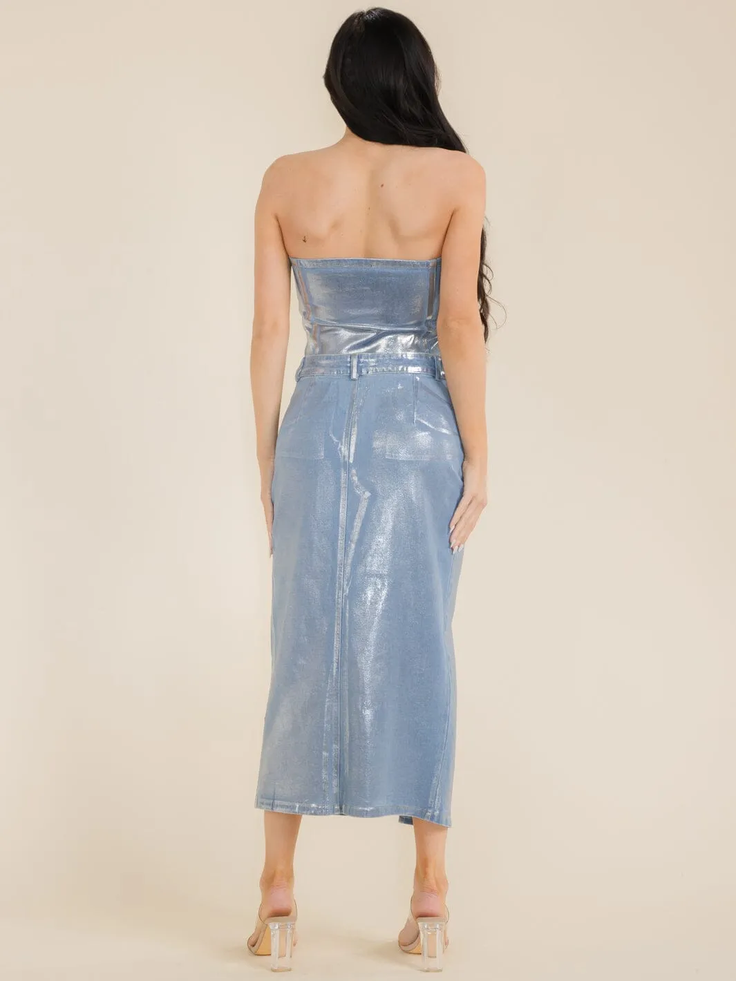 WOMEN'S SLEEVELESS SHIMMER DENIM CROP TOP